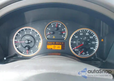 2012 Nissan Armada Sv z USA, uszkodzony, nr VIN 5N1BA0ND5CN614630